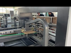 Maszyna do produkcji tektury falistej