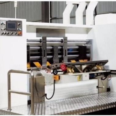 Automatyczna maszyna do cięcia matryc fleksograficznych z drukarką fleksograficzną 18,5 kW Moc silnika