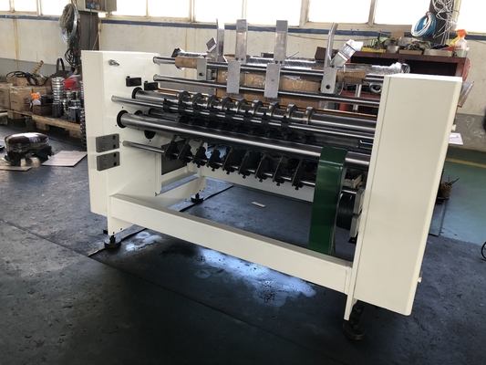 1200 mm Komputeryzowana maszyna do montażu kartonów falistych