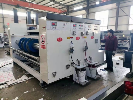 Flexo Printer Slot Die Cut Maszyna do tektury falistej 200 sztuk / min